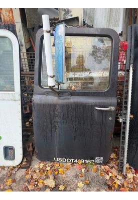 MACK DM685SX Door Assembly, Front