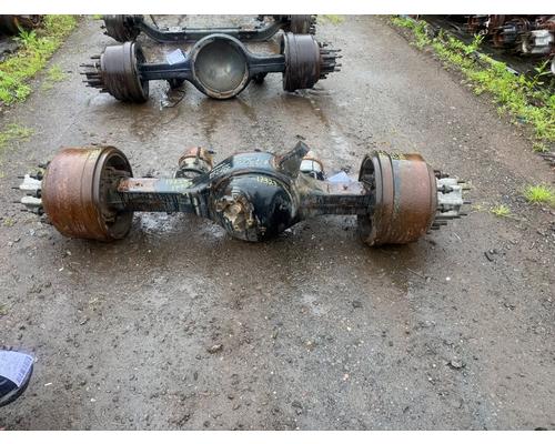 MERCEDES BENZ CASCADIA Axle Housing (Front)