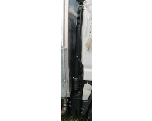 MITSUBISHI FUSO FEC72S Air Cleaner