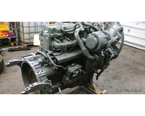 Mack AC-427 Engine Assembly