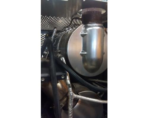 PETERBILT 320 DPF (Diesel Particulate Filter)