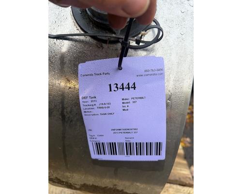 PETERBILT 337 DEF Tank
