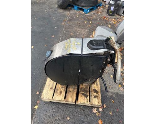 PETERBILT 337 DEF Tank