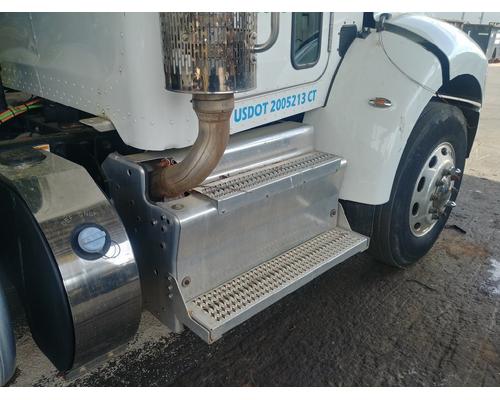 PETERBILT 337 DPF (Diesel Particulate Filter)