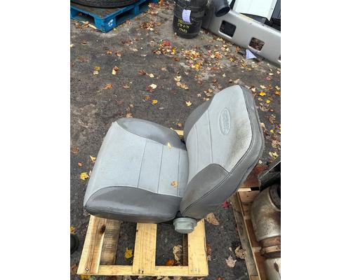 PETERBILT 337 Seat, Front
