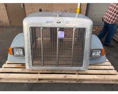 PETERBILT 357 Hood