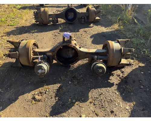 PETERBILT 359 Axle Housing (Front)