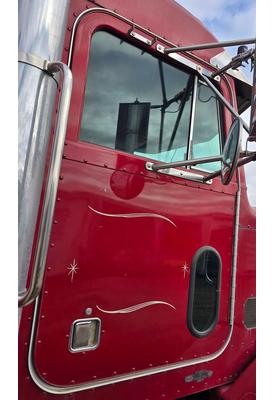 PETERBILT 385 Door Assembly, Front