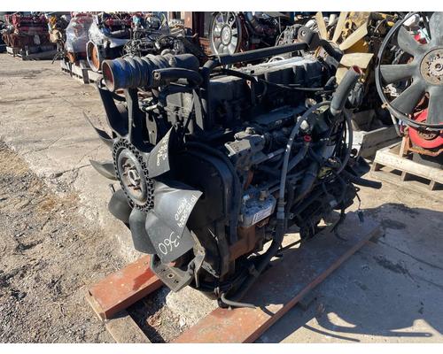 Paccar PX-8 Engine Assembly