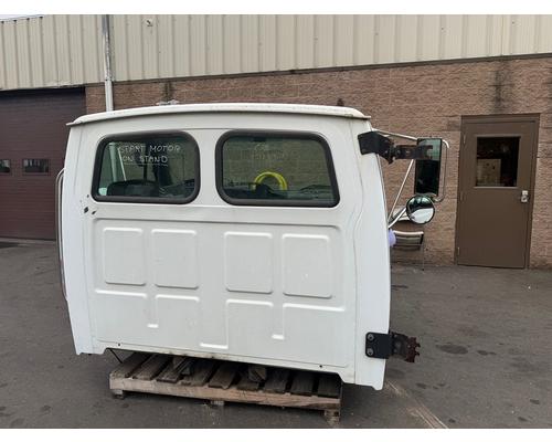 STERLING ACTERRA Cab