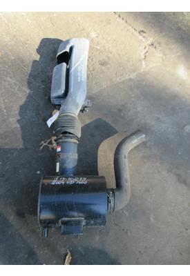 UD TRUCK UD1400 Air Cleaner