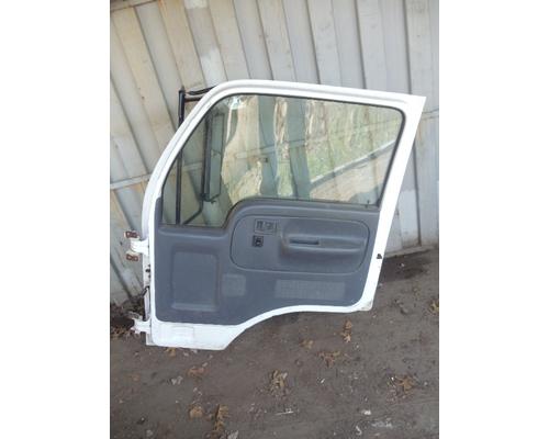 UD TRUCK UD1400 Door Assembly, Front
