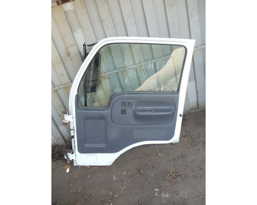 UD TRUCK UD1400 Door Assembly, Front