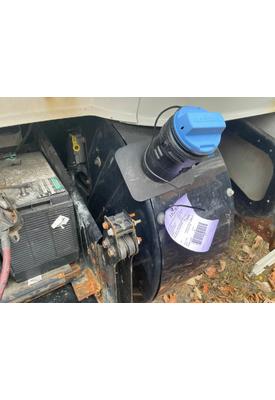 VOLVO VNL DEF Tank