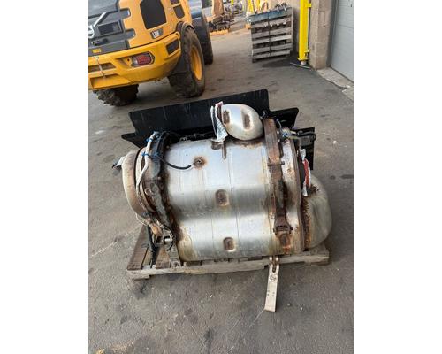 VOLVO VNL DPF (Diesel Particulate Filter)