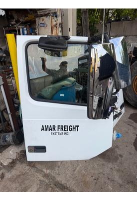 VOLVO VNL Door Assembly, Front
