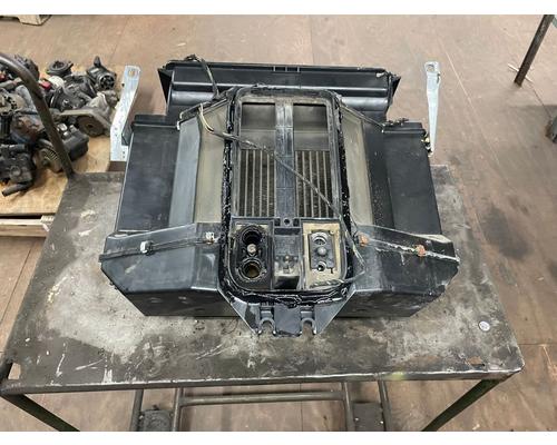 VOLVO VNL Heater Core