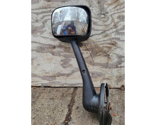 VOLVO VNL Mirror (Side View)