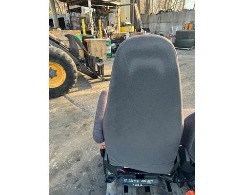 VOLVO VNL Seat, Front