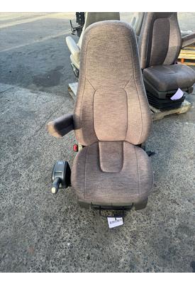VOLVO VNL Seat, Front