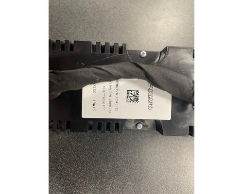 VOLVO VN Manual Transmission Parts, Misc.