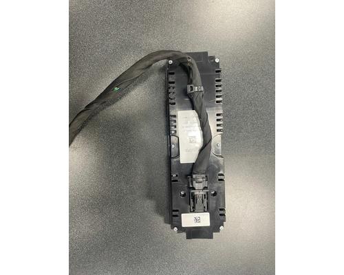 VOLVO VN Manual Transmission Parts, Misc.