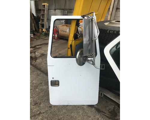 VOLVO WIA AREO SERIES Door Assembly, Front