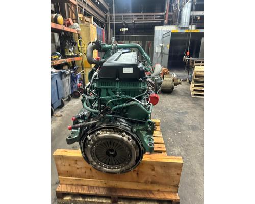 Volvo D13M-455 Engine Assembly