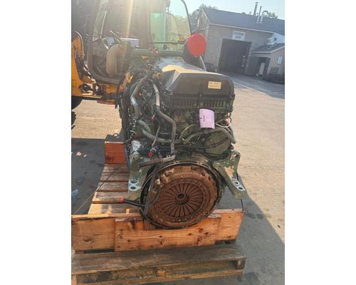 Volvo D13M-455 Engine Assembly
