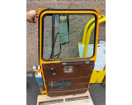 WHITEGMC AUTOCAR ACL64 Door Assembly, Front