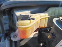 Radiator Overflow Bottle FREIGHTLINER M2