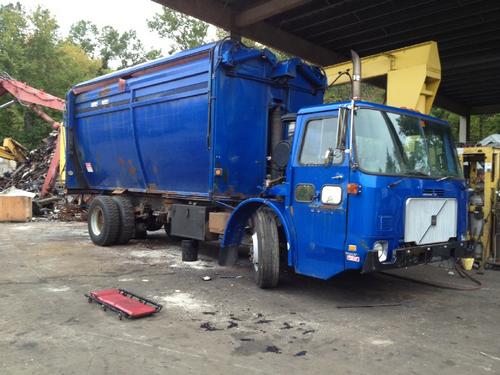 VOLVO WXLL