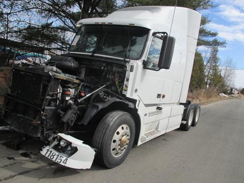 VOLVO VNL