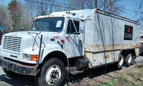 INTERNATIONAL 4900