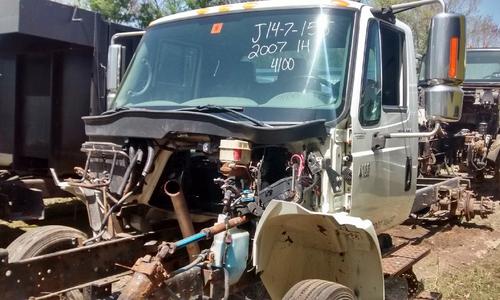 INTERNATIONAL 4100