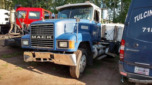 MACK CH613