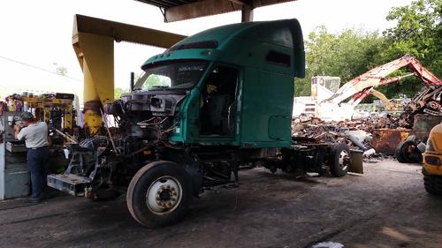 KENWORTH T2000