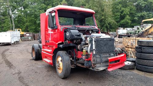 VOLVO VNL
