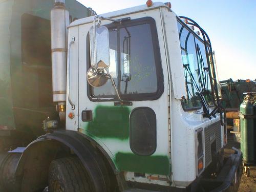 MACK MR600 SERIES