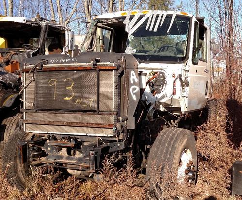 INTERNATIONAL 7600