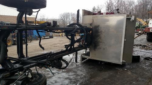 FREIGHTLINER FL80