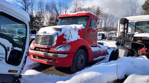 FREIGHTLINER COLUMBIA 120