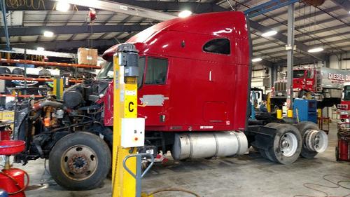 KENWORTH T2000