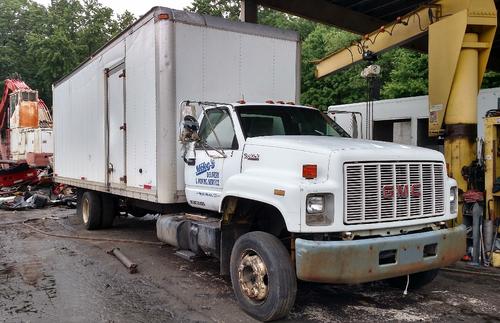GMC C6H042