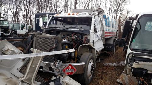 FREIGHTLINER FL70