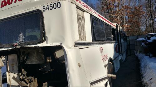 INTERNATIONAL PC305; INTEGRATED REC BUS