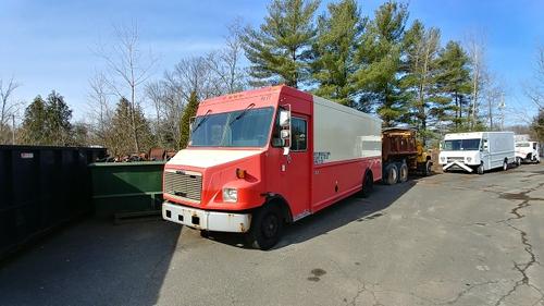 FREIGHTLINER MT55 CHASSIS