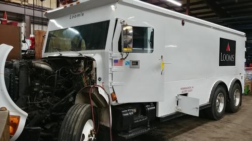 INTERNATIONAL 4900