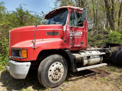 MACK CH613