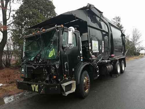 MACK MRU613